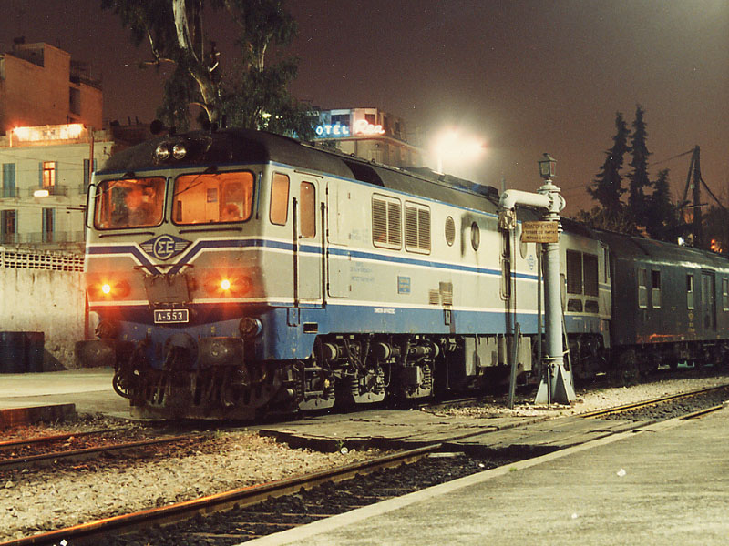  A-553 is seen in the platform at Athina with a northbound overnight express 